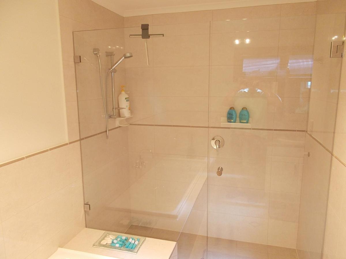 Costa Plenti Southend Bnb Extérieur photo